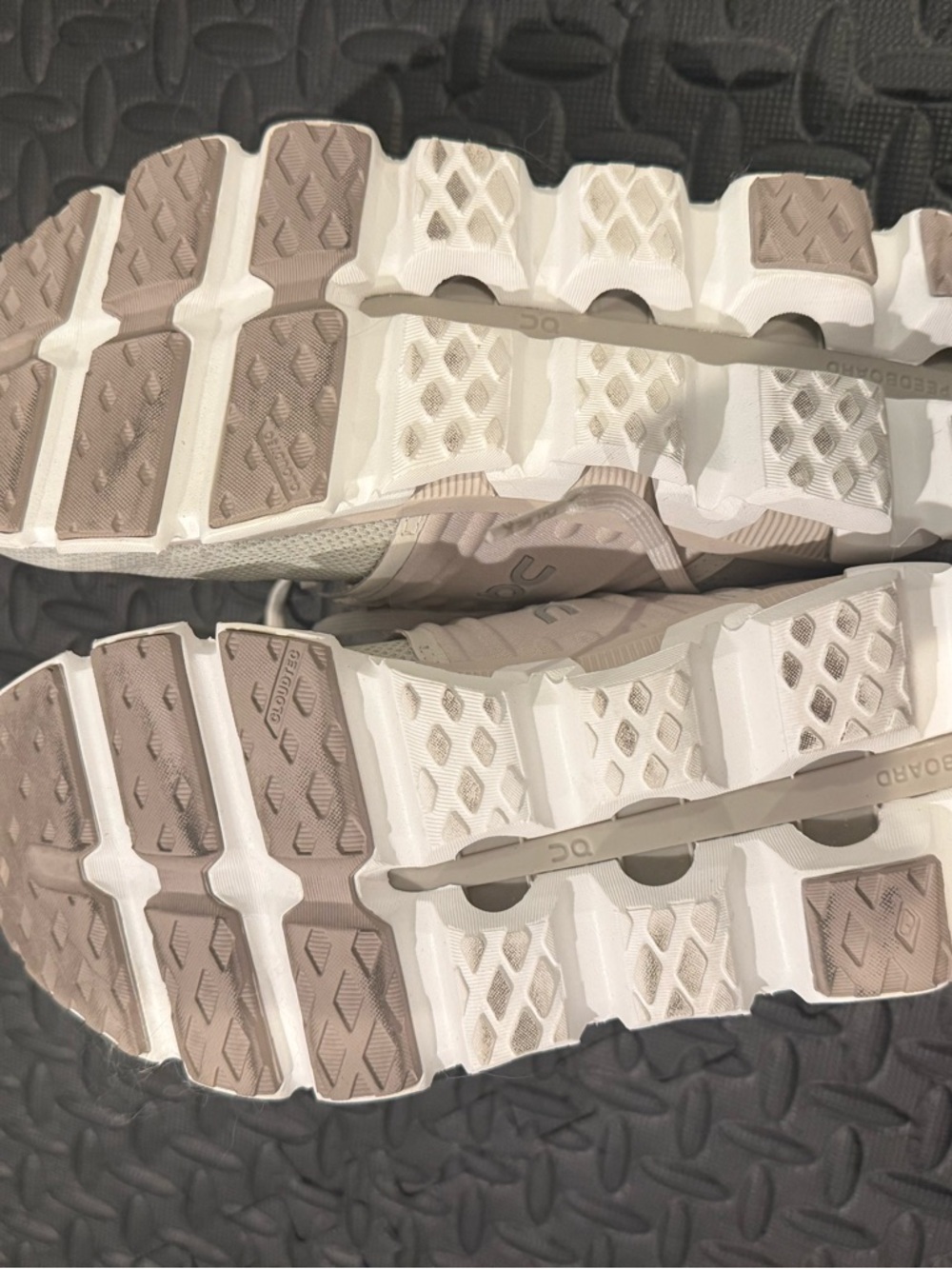 On Running Cloudswift Women's Athletic Shoes in Pale Beige and White - Picture 4 of 8